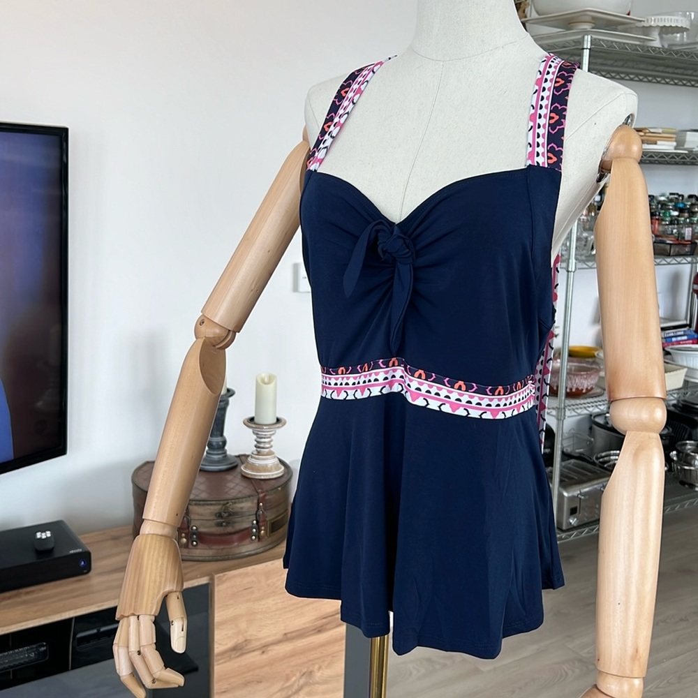 Cruise Life! New VENUS Navy Halter Neck Tank SzL